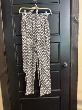 Geometric pattern high waisted pants
